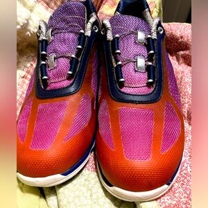 Foot Joy women’s BOA waterproof size 8 golfing shoes